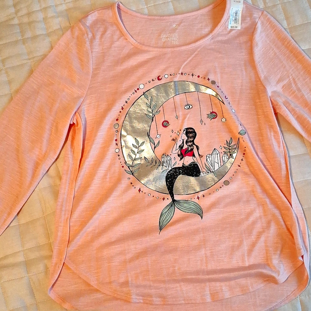 Favorite Graphic Tee